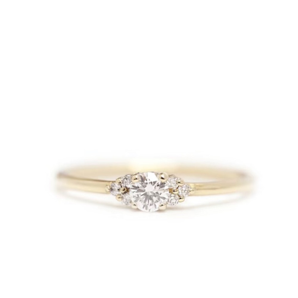 Dainty Gold Diamond Ring